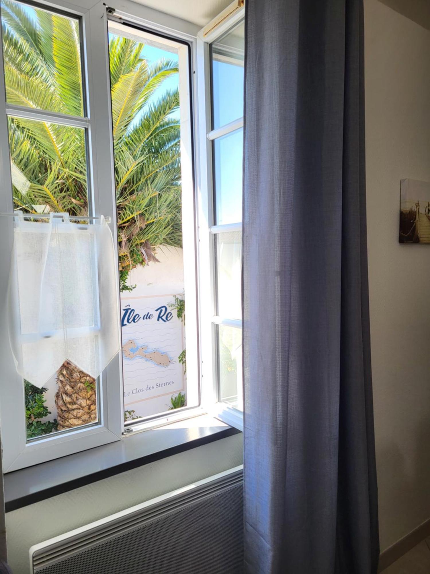 Le Clos Des Sternes La Flotte Buitenkant foto